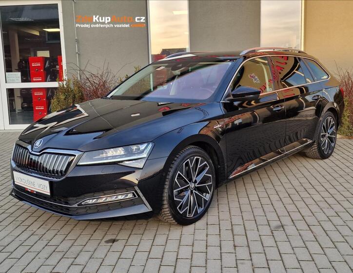 Škoda Superb 1