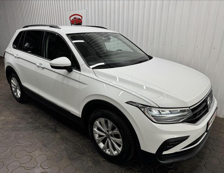 Volkswagen Tiguan 12