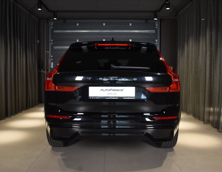 Volvo XC60 5