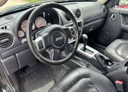 Jeep Cherokee 8