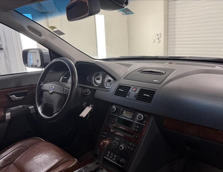 Volvo XC90 7