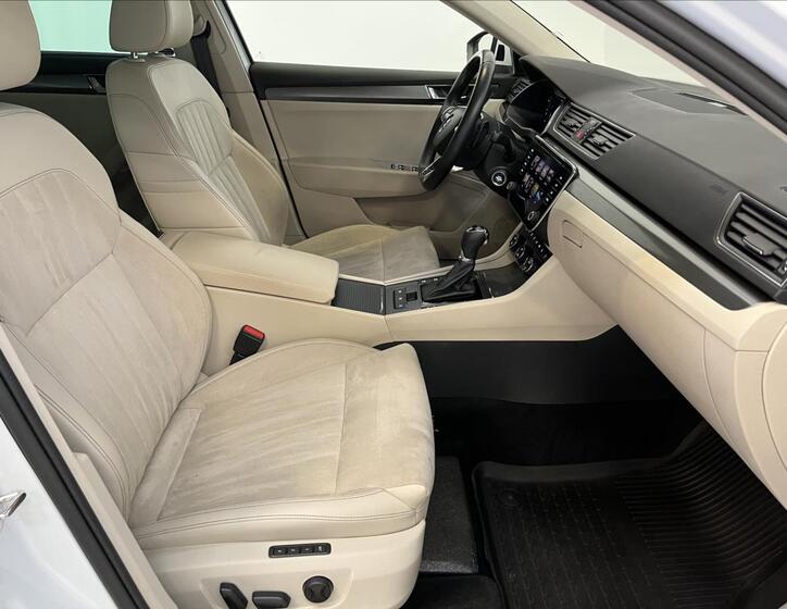 Škoda Superb 25