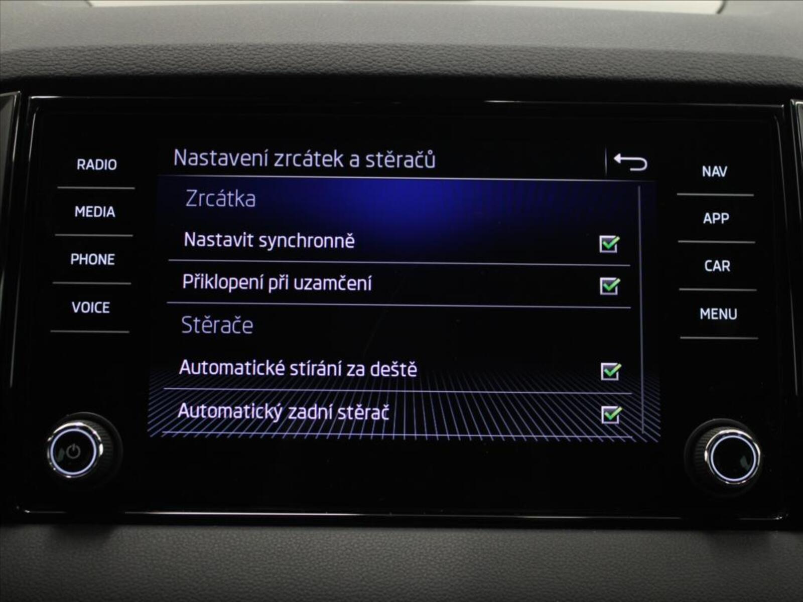 Škoda Karoq 12