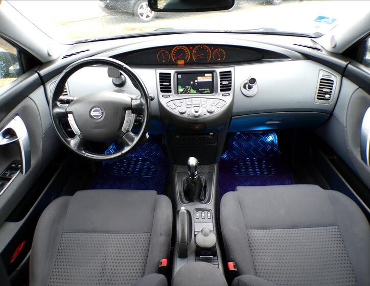 Nissan Primera 7