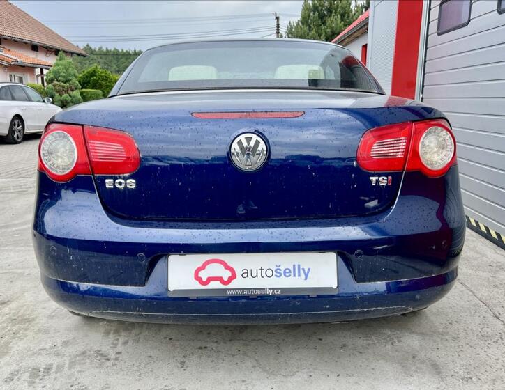 Volkswagen EOS 5