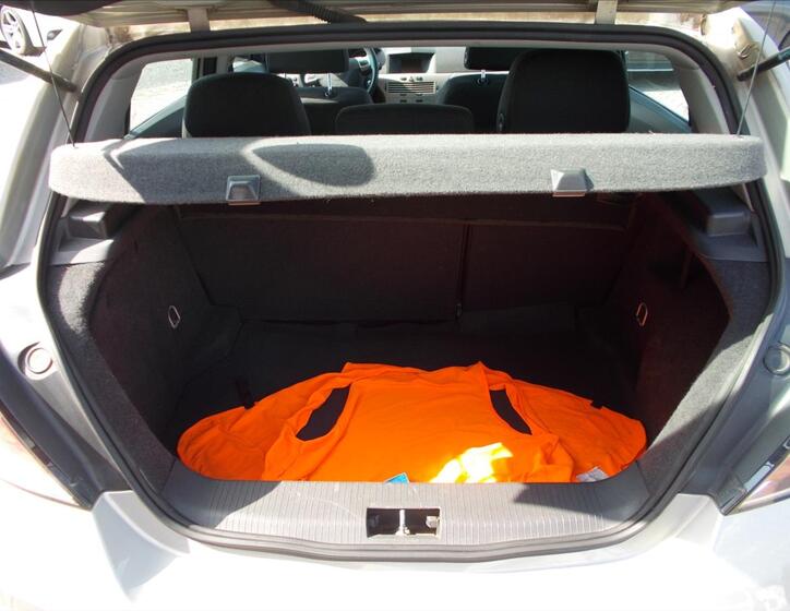 Opel Astra 12