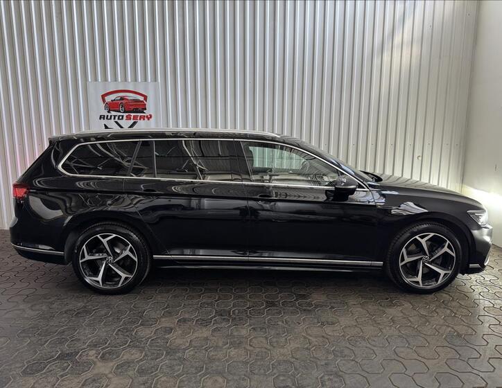 Volkswagen Passat 10