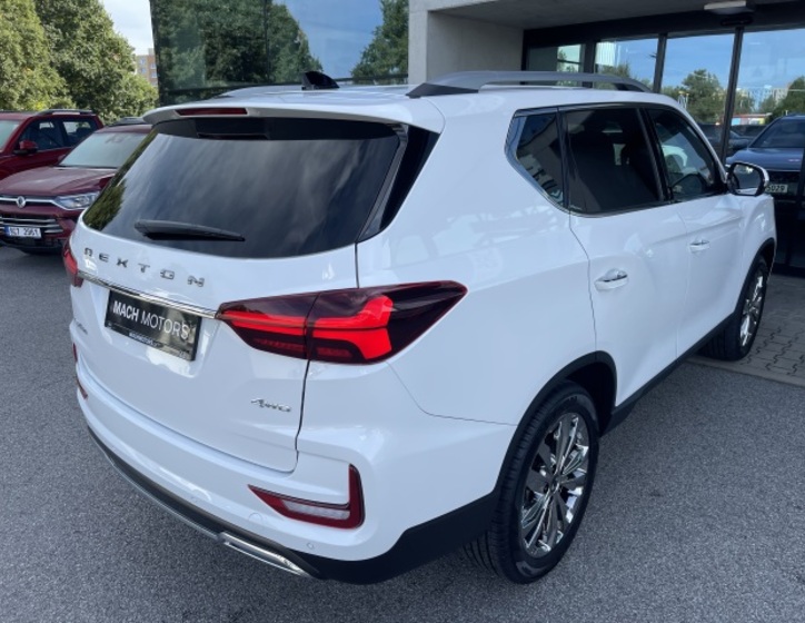 SsangYong Rexton 6