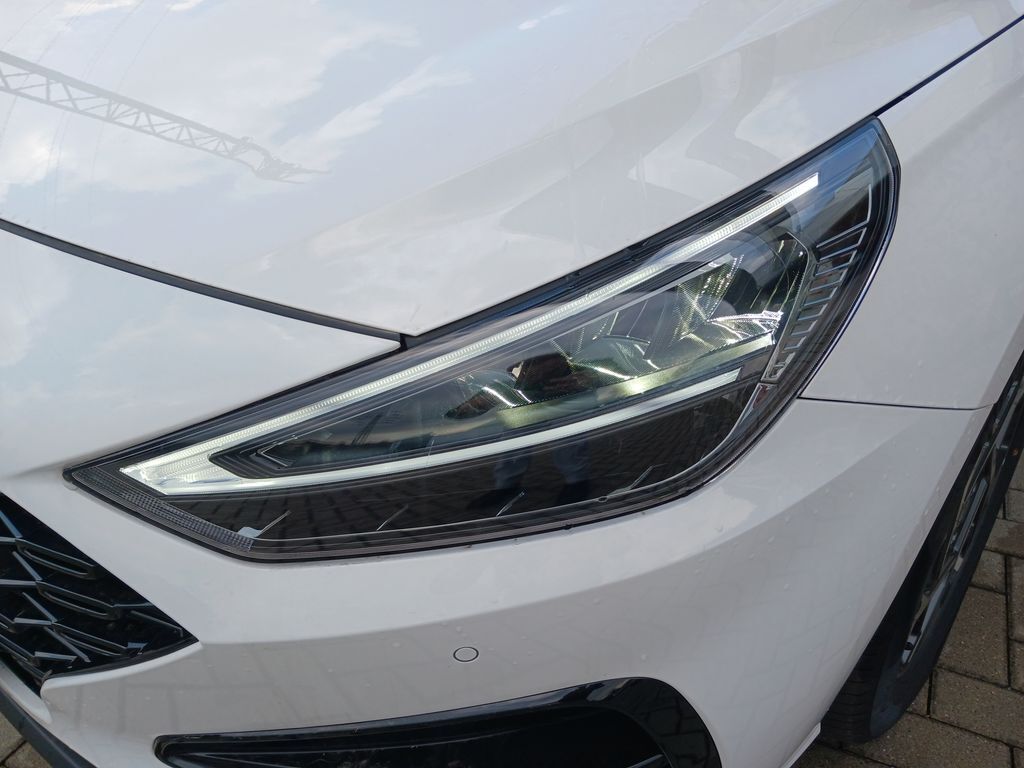 Hyundai i30 32