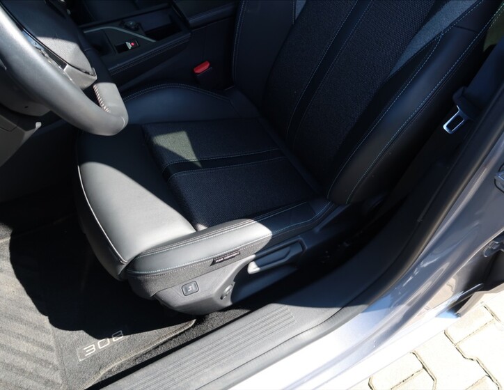 Peugeot 308 27