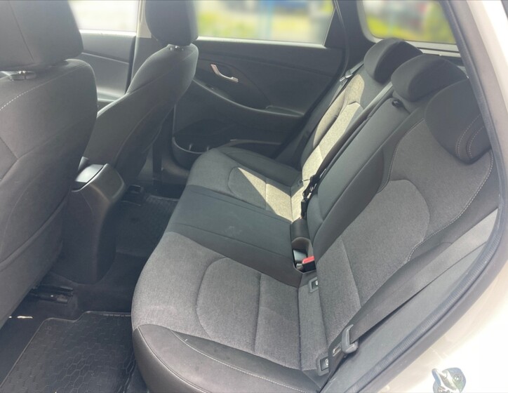 Hyundai i30 8