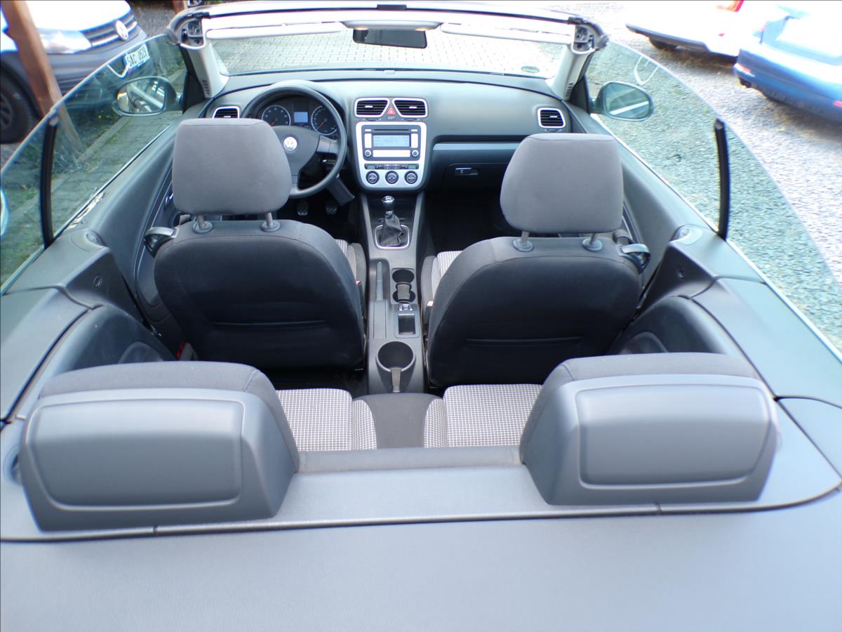 Volkswagen EOS