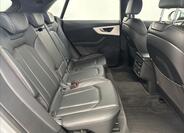 Audi SQ8 24