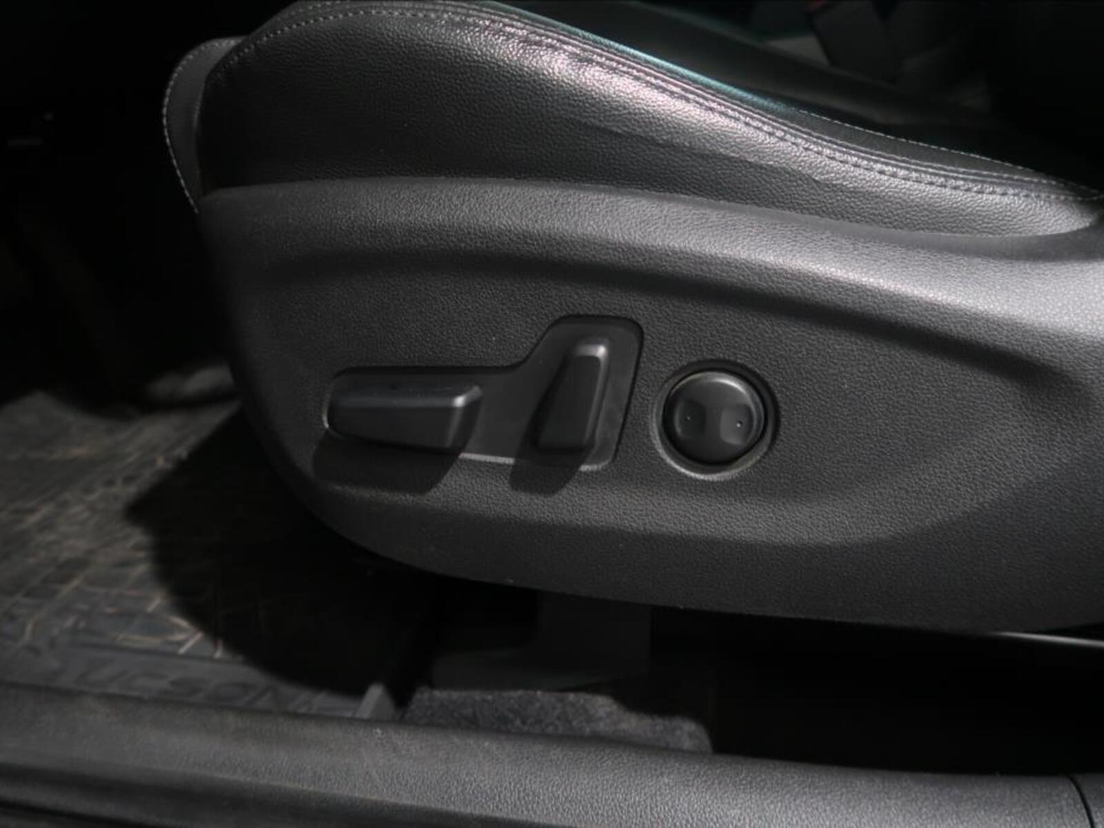 Hyundai Tucson 10