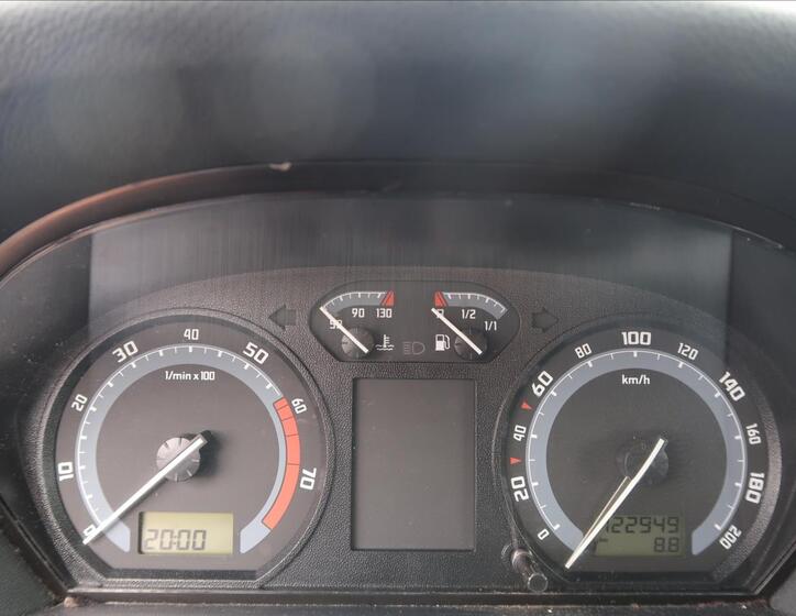 Škoda Fabia 10