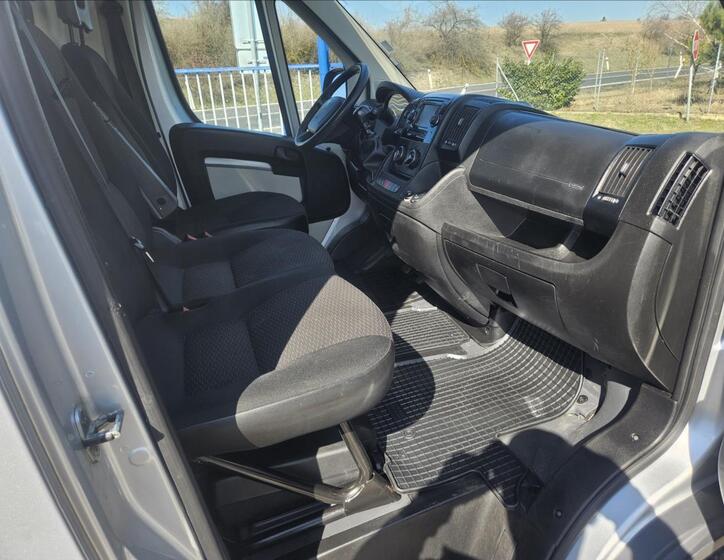 Peugeot Boxer 8