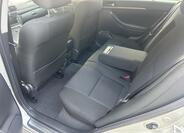Toyota Avensis 37