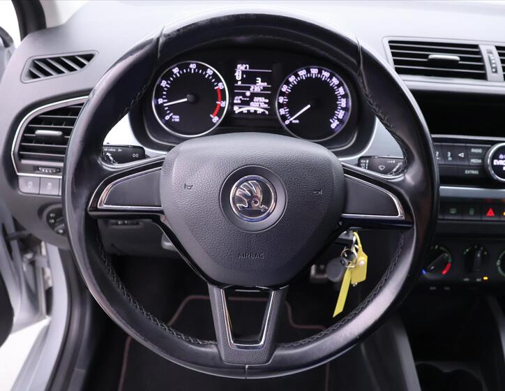 Škoda Fabia 20