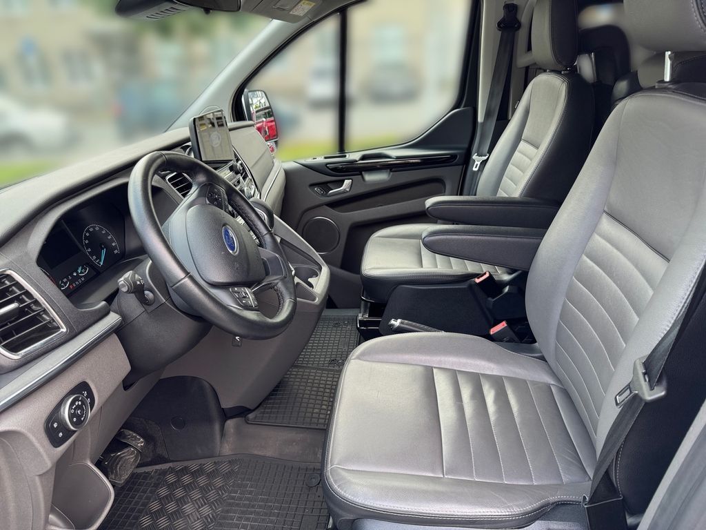 Ford Tourneo Custom