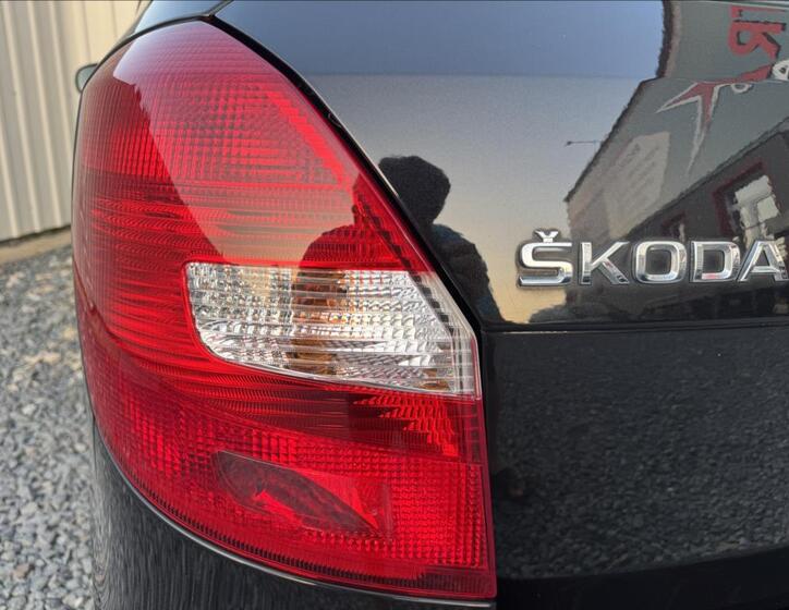 Škoda Fabia 15