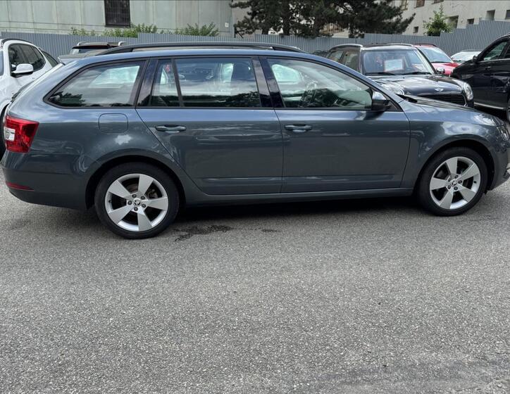 Škoda Octavia 13