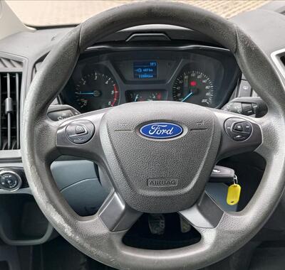 Ford Transit 10