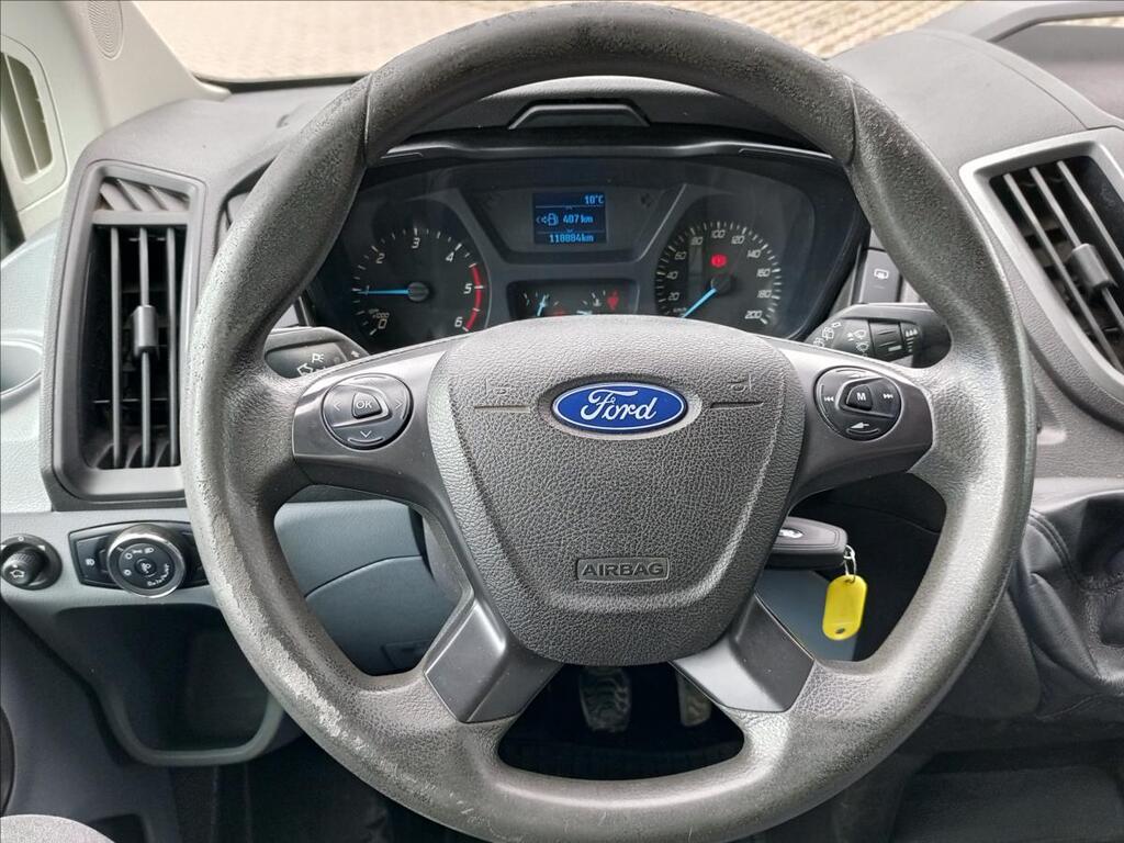 Ford Transit 10