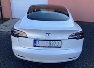 Tesla Model 3 5