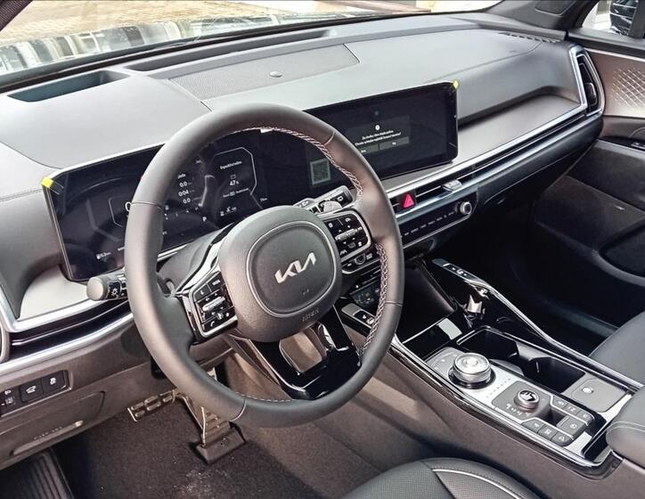 KIA Sorento 8