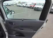 Peugeot 5008 31