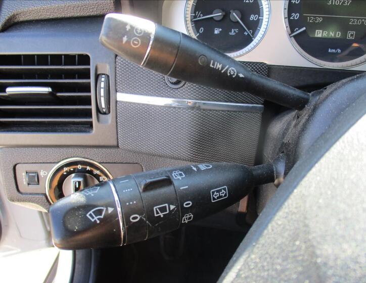 Mercedes-Benz GLK 16