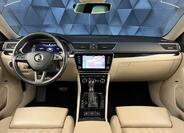 Škoda Superb 9