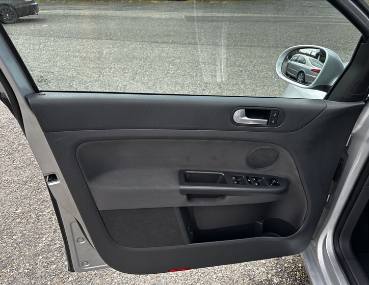 Volkswagen Golf Plus 10