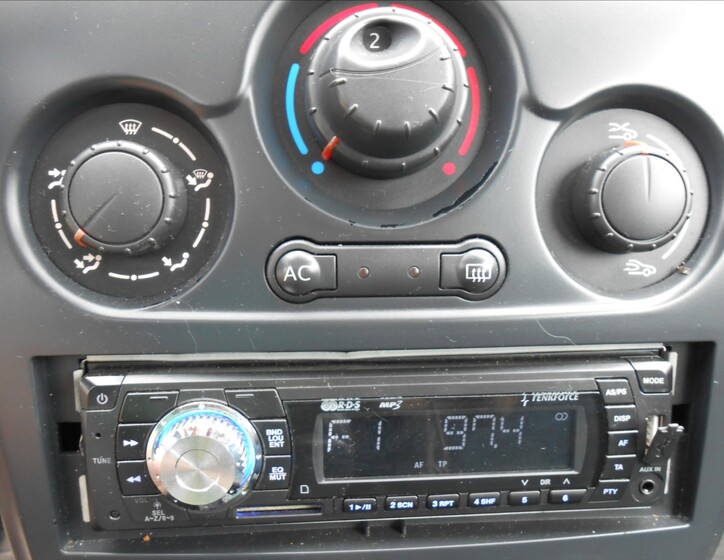 Renault Clio 18
