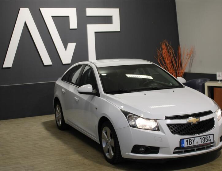 Chevrolet Cruze 4