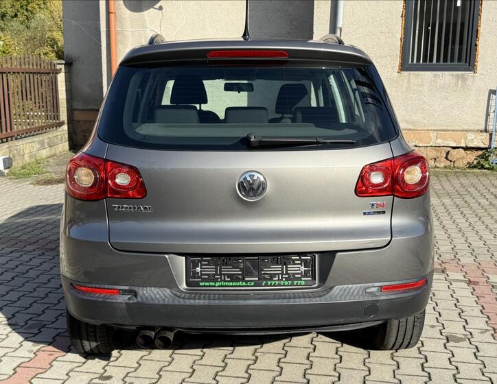 Volkswagen Tiguan 6