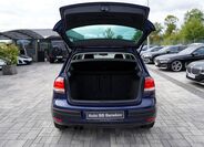 Volkswagen Golf 11