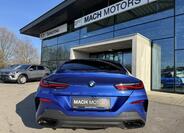 BMW Řada 8 11