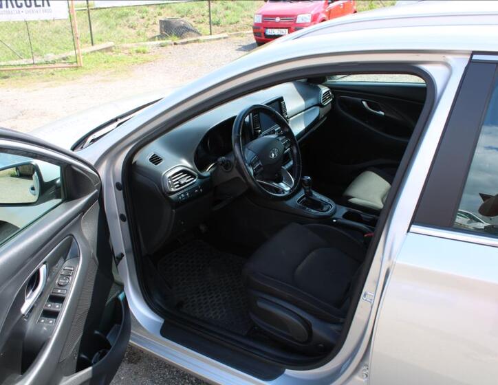 Hyundai i30 9