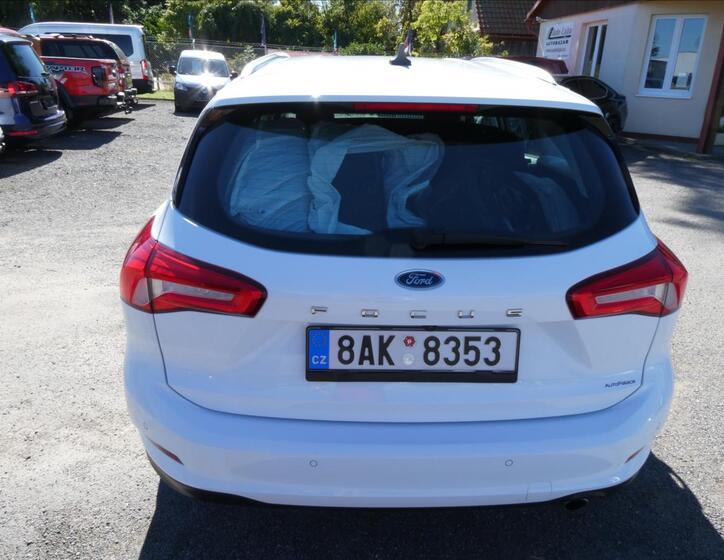 Ford Focus 9