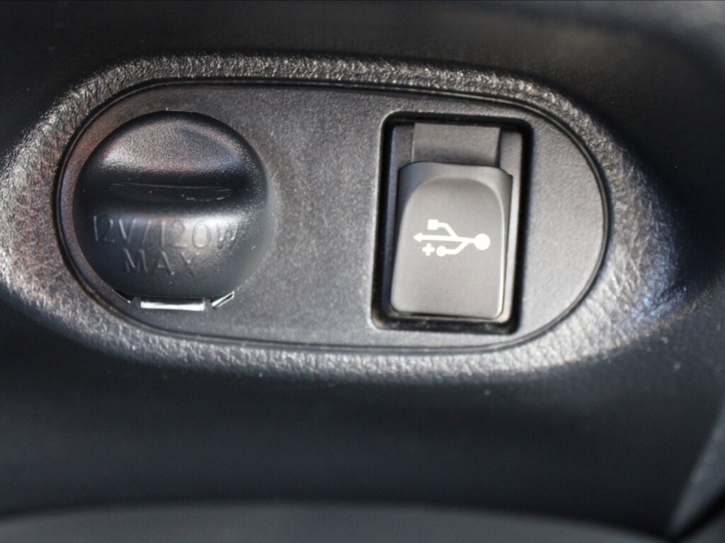 Toyota Yaris 17