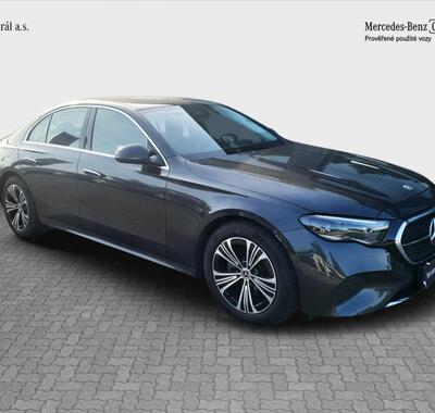 Mercedes-Benz Třídy E 7