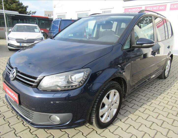 Volkswagen Touran 1