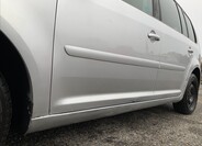 Volkswagen Touran 19