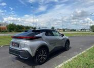 Toyota C-HR 6