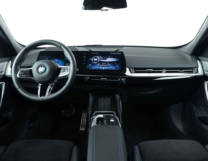 BMW X1 12