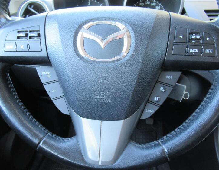 Mazda 3 12