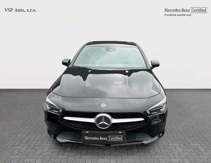 Mercedes-Benz CLA 8