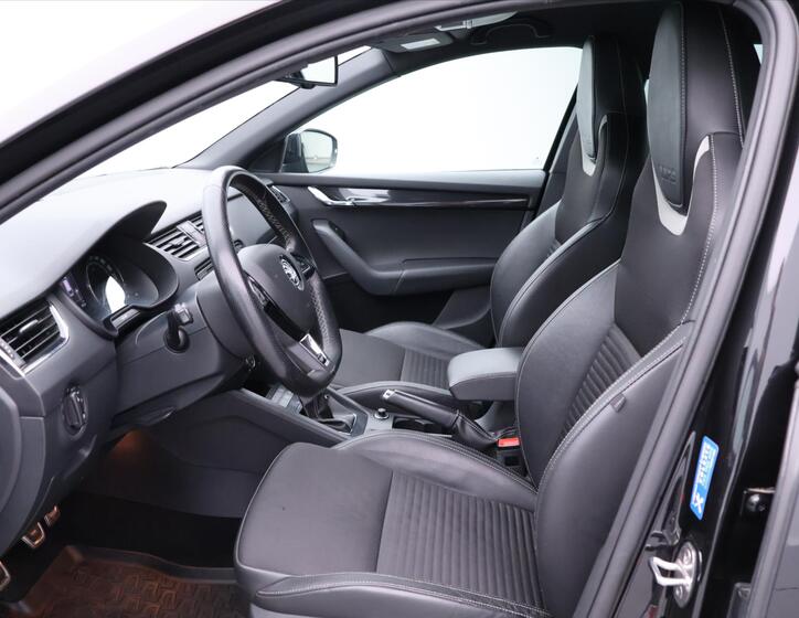 Škoda Octavia 10