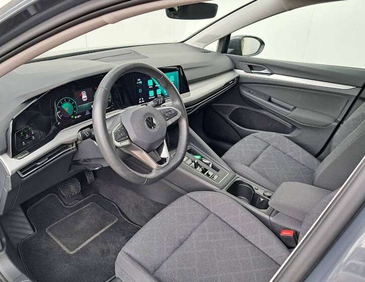 Volkswagen Golf 19